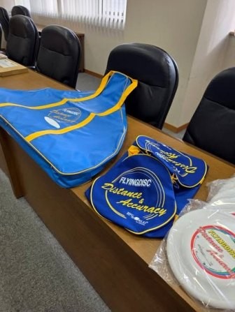 福井銀行教育福祉財団様より障がい者スポーツの用品を贈呈して頂きました4