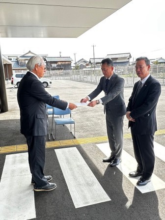 耕運機を寄贈していただきました3