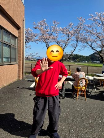 ライトワークセンターでお花見を行いました2